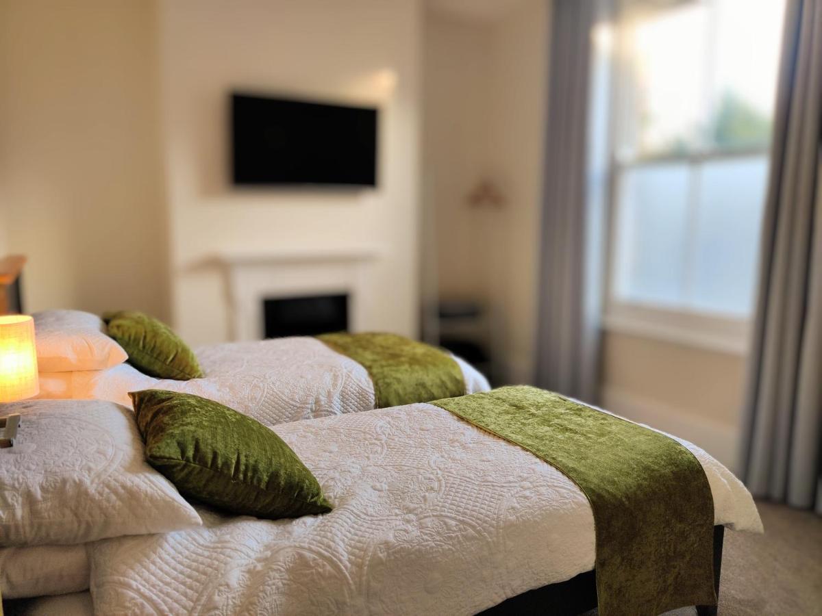 Escape To The Coast In A Luxurious Private Apartment 荷尼湾 外观 照片
